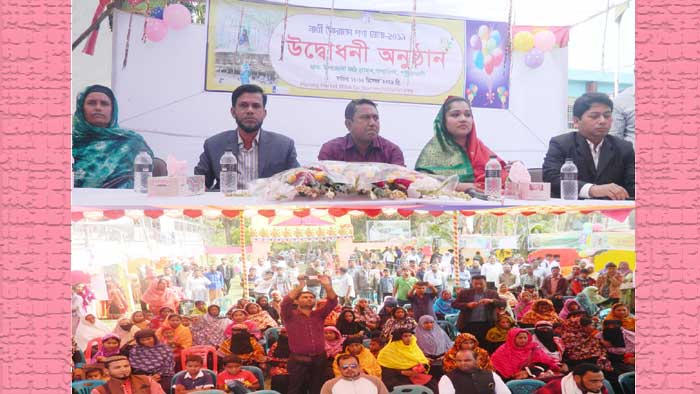 গলাচিপায় গ্রামীণ নারী উদ্যোক্তা মেলা উদ্বোধন