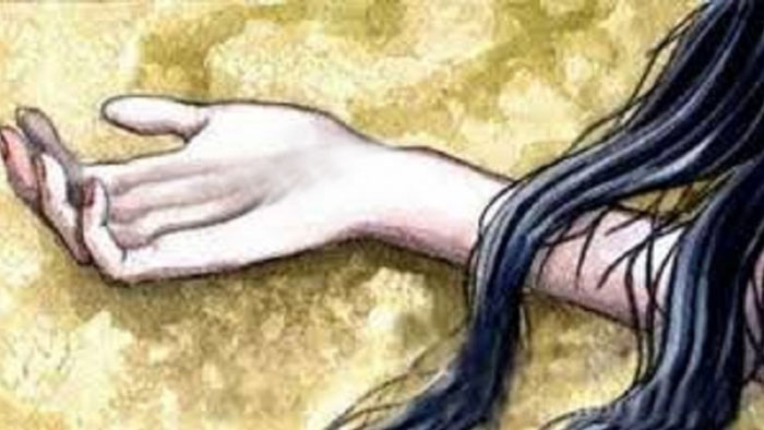 লামায় গৃহবধূকে জবাই করে হত্যা