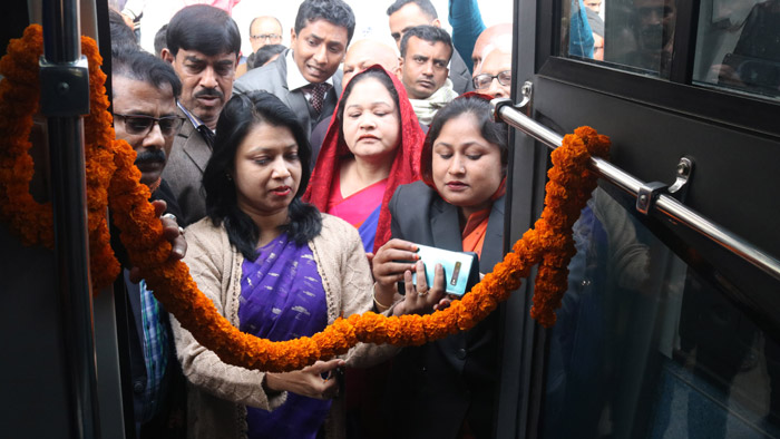 শেরপুর জেলা ক্রীড়া সংস্থার বিলাস বহুল বাস সার্ভিস উদ্বোধন শেরপুর জেলা ক্রীড়া সংস্থার বিলাস বহুল বাস সার্ভিস উদ্বোধন