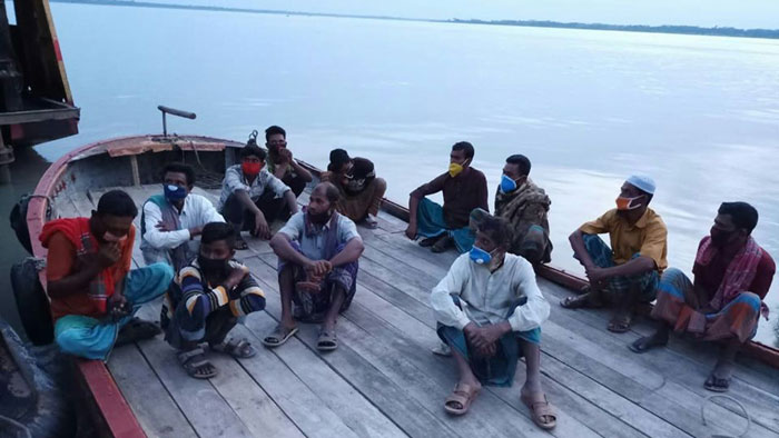 বরগুনায় মুন্সিগঞ্জ থেকে আসা ১২ শ্রমিক আটক, কোয়ারেন্টাইনে প্রেরণ