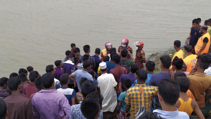কোম্পানীগঞ্জের মুছাপুর ক্লোজারে নদীতে তিন পর্যটক নিখোঁজ