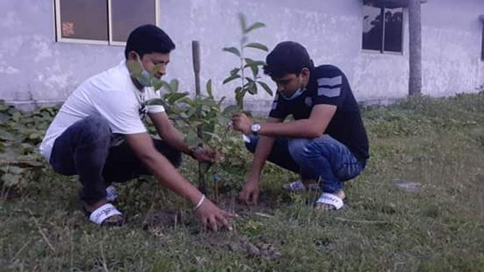 নড়াইল জেলা ছাত্রলীগের বৃক্ষরোপন কর্মসূচী!