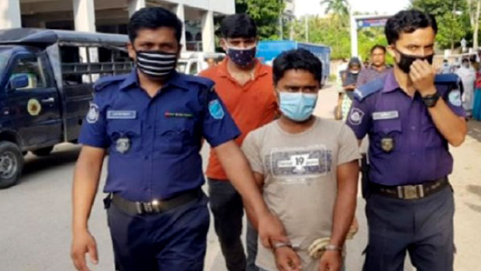 বিবস্ত্র নির্যাতনের মূল হোতা দেলোয়ারের ৭ দিনের রিমান্ড