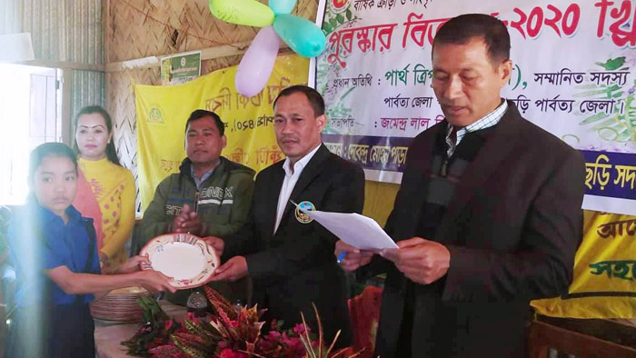 পড়ালেখার পাশাপাশি সাংস্কৃতিক চর্চা বাড়াতে হবে: পার্থ ত্রিপুরা