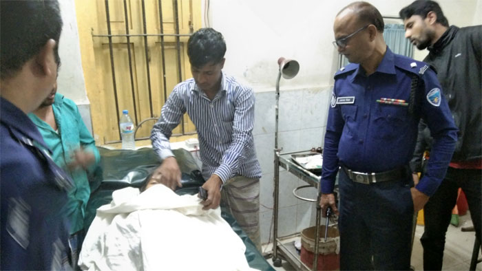 লক্ষ্মীপুরে ট্রাকের ধাক্কায় স্কুলছাত্রী নিহত