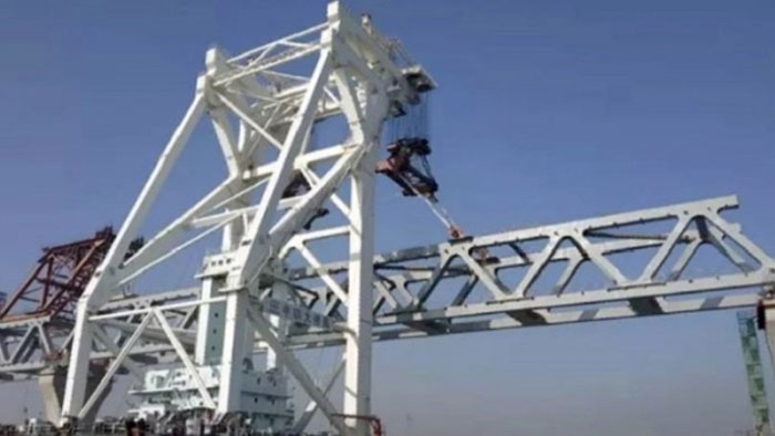পদ্মা সেতুতে বসানো হয়েছে ২৬তম স্প্যান