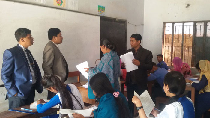 পরীক্ষা কেন্দ্রে দায়িত্ব অবহেলার কারণে ৬ শিক্ষককে শাস্তি