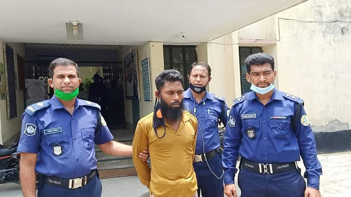 বরগুনায় গণধর্ষণ মামলার প্রধান আসামী গ্রেপ্তার