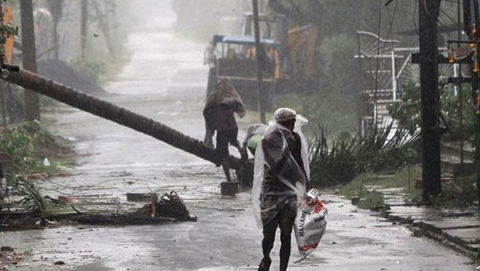 ভোলায় ঘূর্ণিঝড় ইয়াসের প্রভাবে একজনের মৃত্যু