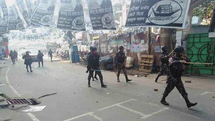 চসিক নির্বাচন: চট্টগ্রাম নগরীর লালখানবাজারে সংঘর্ষে আহত ২১