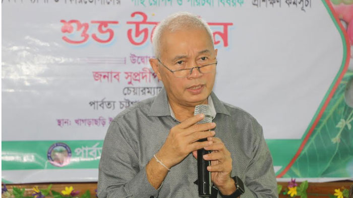 &lsquo;তিন পার্বত্য জেলাকে কফি-কাজুবাদাম চাষের জন্য বিখ্যাত অঞ্চল হিসেবে দেখা চাই&rsquo;