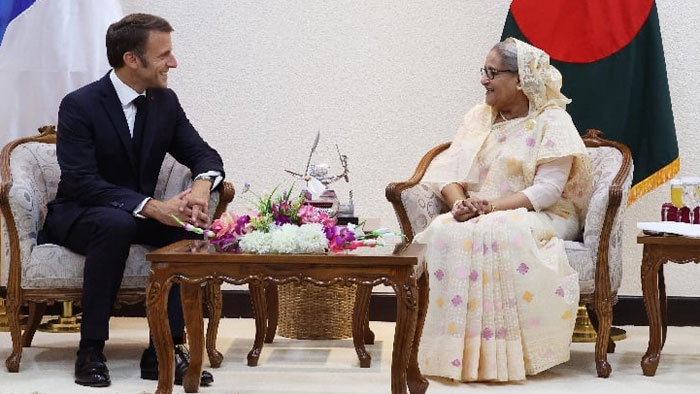 ম্যাখোঁর সঙ্গে ফলপ্রসূ আলোচনা হয়েছে : প্রধানমন্ত্রী