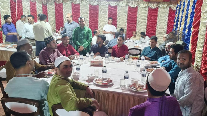 মির্জাপুর উপজেলা নির্বাহী কর্মকর্তার উদ্যোগে সাংবাদিকদের নিয়ে ইফতার মাহফিল