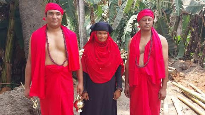 মির্জাপুরে পুলিশ সন্ন্যাসী সেজে আসামীকে আটক করলো