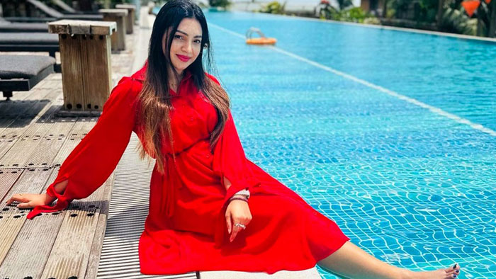 ফের সাংবাদিকদের ওপর ক্ষেপলেন প্রভা