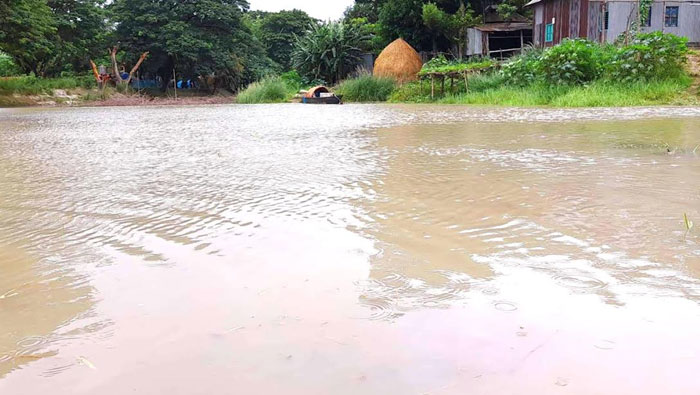 ফরিদপুরে পদ্মার পানি বৃদ্ধি পাচ্ছে, প্লাবিত হচ্ছে চরাঞ্চল ও নিম্নাঞ্চল