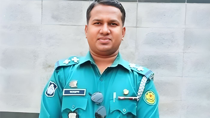 বাসের ধাক্কায় মতিঝিল থানার এসআই কামরুল ইসলাম নিহত