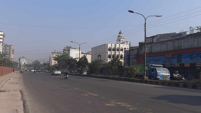 পঞ্চম দফায় বিএনপির ডাকা অবরোধ চলছে