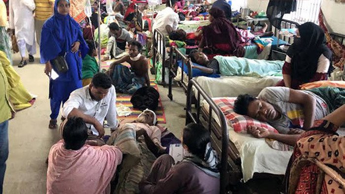 টানা তাপপ্রবাহে বাড়ছে রোগ, রোগীর চাপে হিমশিম চিকিৎসক ও স্বাস্থ্যকর্মী