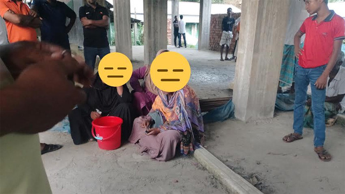 আ.লীগ এক নেতার বাড়িতে বিয়ের দাবিতে বিশ্ববিদ্যালয় পড়ুয়া এক শিক্ষার্থী