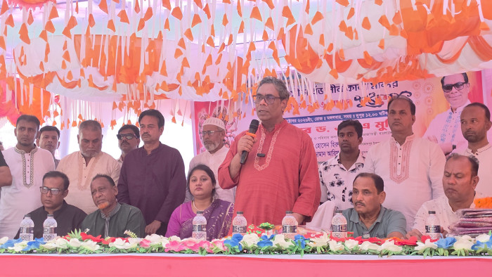 শাহজাদপুরে স্বাস্থ্য প্রতিমন্ত্রী 'বিভেদ-হানাহানির রাজনীতিতে আর ফিরবে না দেশ
