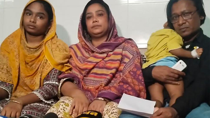 রাজশাহীতে বিএনপির দুই গ্রুপের সংঘর্ষ নিয়ে মহিলাদলের নেত্রীর সংবাদ সম্মেলন