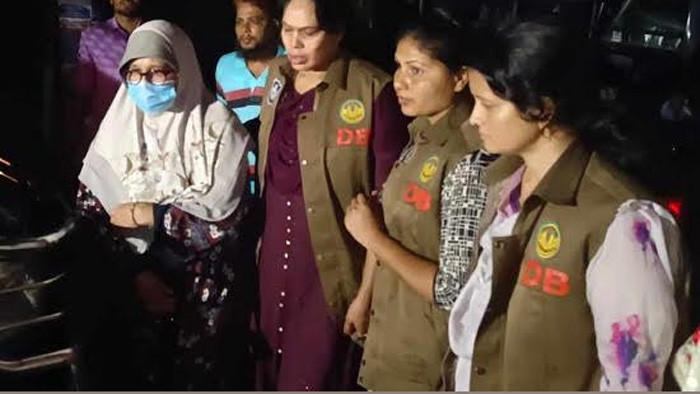 রাজশাহীতে বিস্ফোরক মামলায় আটক মহিলা চিকিৎসক