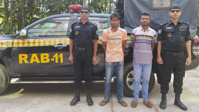 নোয়াখালীতে মা-মেয়েকে তুলে নিয়ে সংঘবদ্ধ ধর্ষণ, গ্রেপ্তার-২