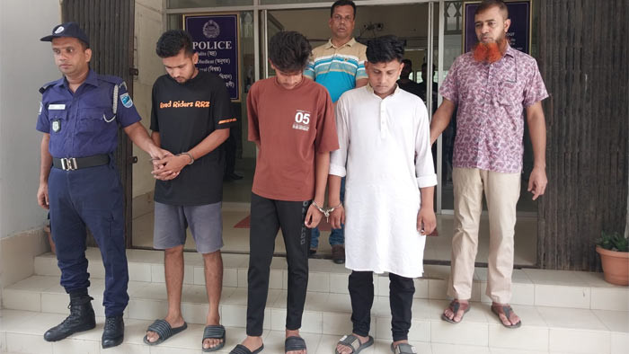 ভাঙ্গায় প্রেমিকের কাছ থেকে ছিনিয়ে নিয়ে স্কুলছাত্রী প্রেমিকাকে ধর্ষণ চেষ্টা