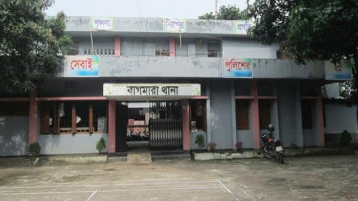 রাজশাহীর বাগমারায় অবৈধ সম্পদ থাকার পরও চাঁদাবাজির অভিযোগ