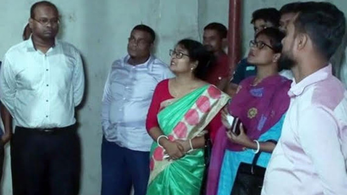 বরিশালে কোল্ড স্টোরেজে আড়াই লাখ ডিম, ৬ পাইকারকে জরিমানা!