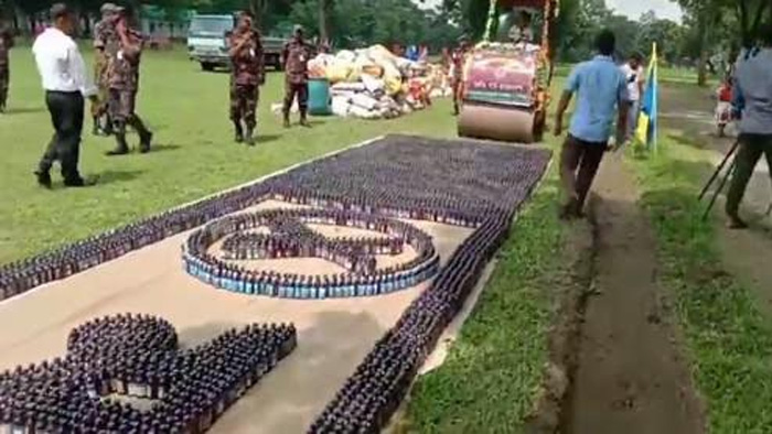 লালমনিরহাটে ১৫ বিজিবি কতৃক সাড়ে চার কোটি টাকার মাদকদ্রব্য ধ্বংসকরণ