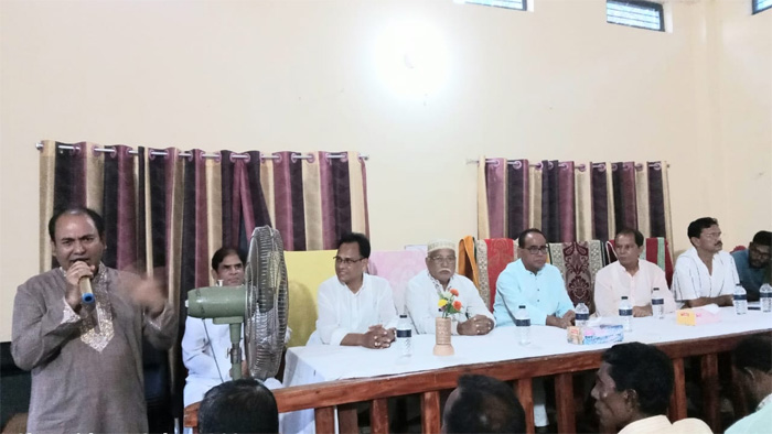 চুয়াডাঙ্গা সদরের তিতুদহে নৌকার মনোনয়ন প্রত্যাশী আ: লীগের ১০ বর্ষিয়ান নেতার পথসভা