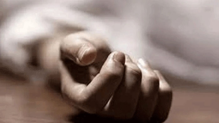 খালার ভাড়া বাসা থেকে কলেজ ছাত্রের ঝুলন্ত মরদেহ উদ্ধার