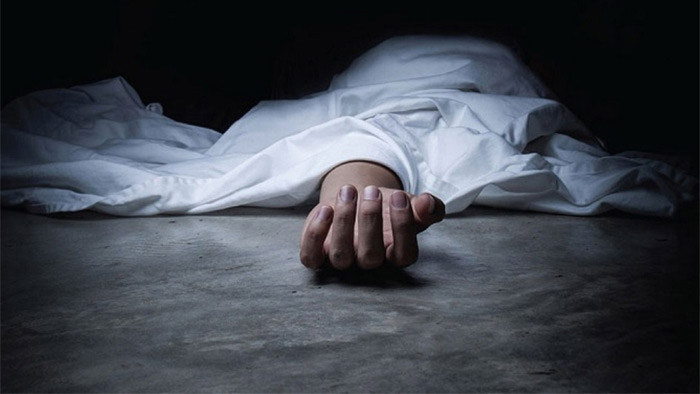 হাতিরপুলে অফিসে মিললো যুবকের ঝুলন্ত মরদেহ