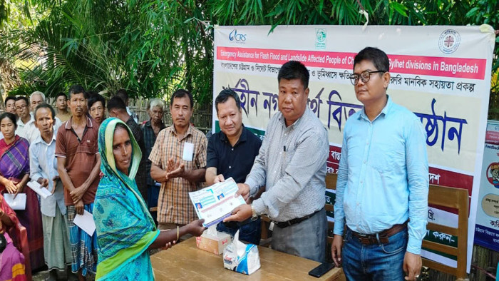 দীঘিনালায় বন্যা-ভূমিধসে ক্ষতিগ্রস্ত ৩৬০ পরিবারকে নগদ সহায়তা বিতরণ দীঘিনালায় বন্যা-ভূমিধসে ক্ষতিগ্রস্ত ৩৬০ পরিবারকে নগদ সহায়তা বিতরণ