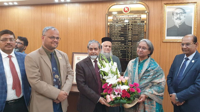 সমাজকল্যাণ মন্ত্রণালয়ের দায়িত্ব নিলেন ডা. দীপু মনি এমপি