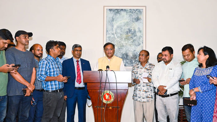 দু:খজনক যে বিএনপি জনগণের নয়, বিদেশিদের সহযোগিতা চায় : পররাষ্ট্রমন্ত্রী