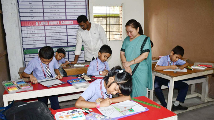 খাগড়াছড়িতে ব্যতিক্রমী উদ্যোগ: ‘এডুলাইফ আইটি স্কুল’