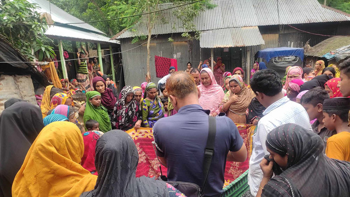 ঘাটাইলে অন্তঃসত্ত্বা স্ত্রীকে পিটিয়ে হত্যার অভিযোগ স্বামীর বিরুদ্ধে