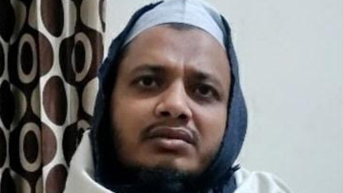 মাদ্রাসার ছাত্রীকে ধর্ষনের অভিযোগে দায়েরকৃত মামলায় মাদ্রাসা সুপারসহ ৫ জন গ্রেপ্তার