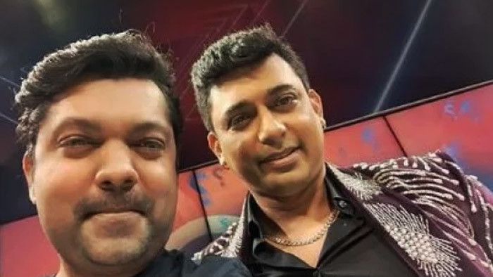 আমরা দুজনই বেহায়া: জয়কে জায়েদ খান