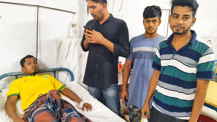 ঝালকাঠিতে অচেতন অবস্থায় কলেজ ছাত্র উদ্ধার