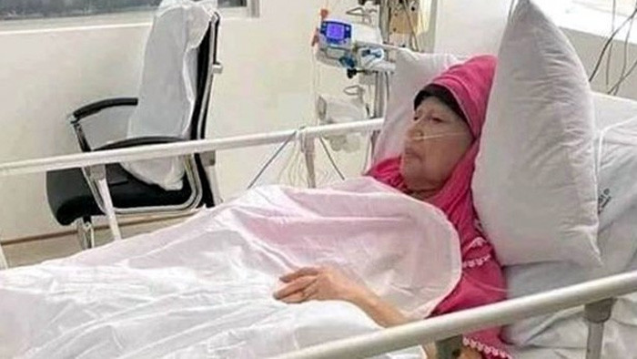 সিসিইউ থেকে কেবিনে খালেদা জিয়া
