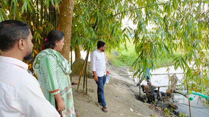 কালীগঞ্জে ইউএনও’র হস্তক্ষেপে অবৈধভাবে বালি উত্তোলন বন্ধ