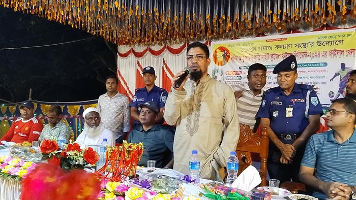 কালীগঞ্জে 