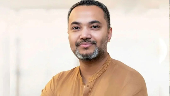 চাপে নয়, দ্বিপাক্ষিক স্বার্থেই বোয়িং কেনার চুক্তি: মাহাদী আমিন