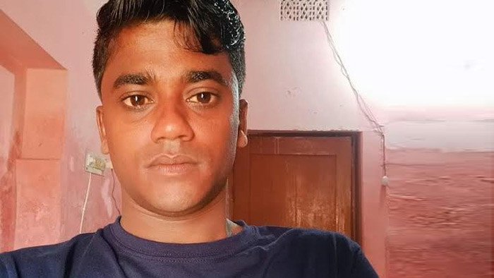মাসোহারা উত্তোলনকারী সোর্সের সংবাদ প্রকাশ করার জেরে সাংবাদিকের নামে হয়রানির মামলা