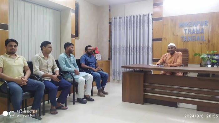 মির্জাপুর সাংবাদিক সংস্থার সাংবাদিকদের সঙ্গে ওসির মতবিনিময়