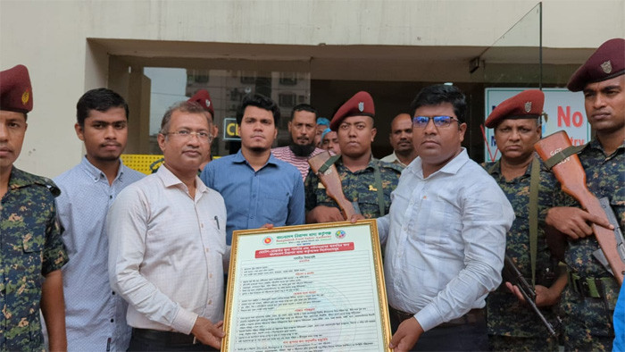 উত্তরার 'লা বাম্বা' কে লাখ টাকা জরিমানা করলো নিরাপদ খাদ্যের ম্যাজিস্ট্রেট